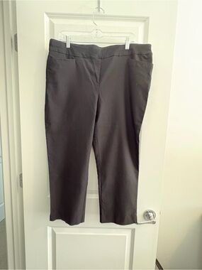 Chico's Cropped Straight-Leg Pants